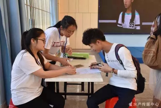 C:\Users\Administrator\Desktop\新建文件夹\11118.webp.jpg C:\Users\Administrator\Desktop\新建文件夹\11118.webp.jpg